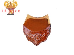 紅龍滴水